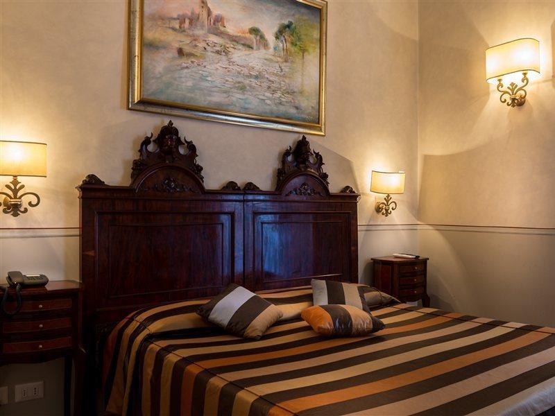 Trevispagna Charme โรม ภายนอก รูปภาพ