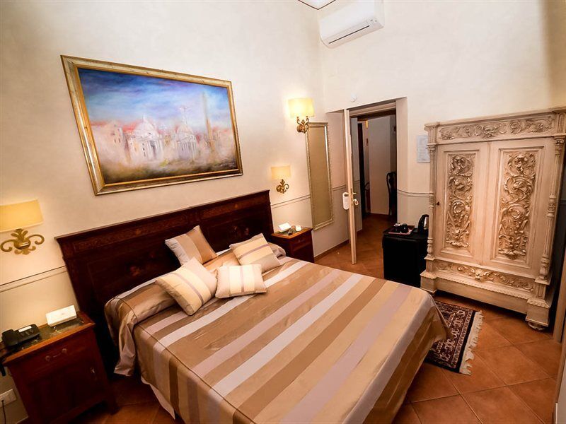 Trevispagna Charme โรม ภายนอก รูปภาพ